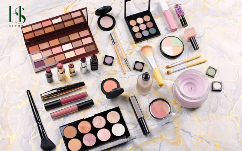 Cập nhập bảng giá dịch vụ makeup mới nhất 2024