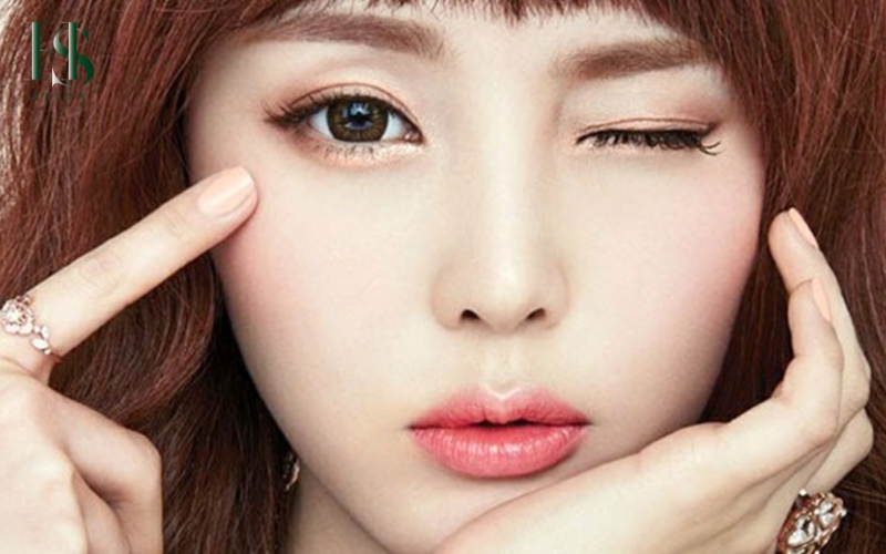 Những xu hướng makeup gần đây hot nhất 2024