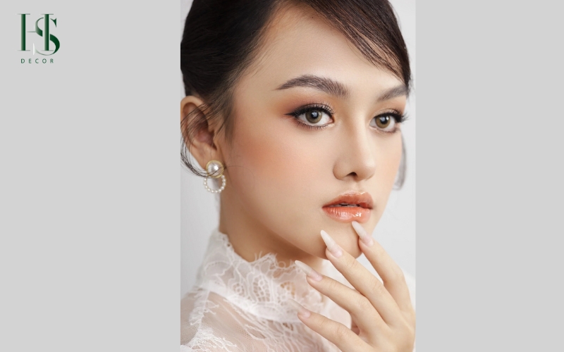 Dịch vụ makeup cô dâu chuyên nghiệp