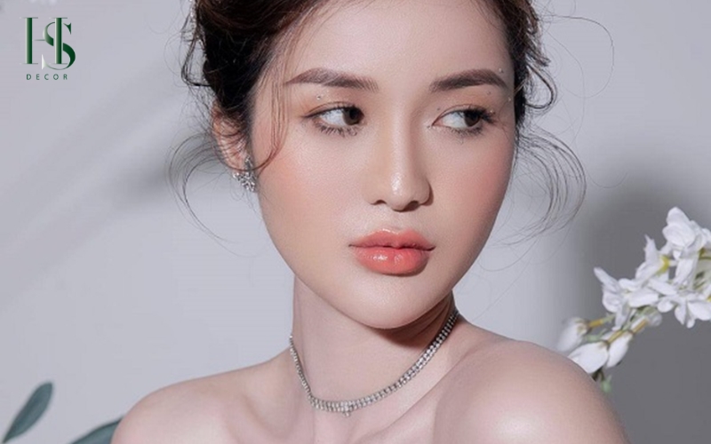 Dịch vụ makeup cô dâu chuyên nghiệp