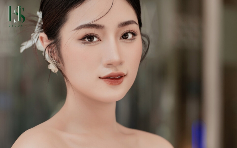 Dịch vụ makeup cô dâu chuyên nghiệp